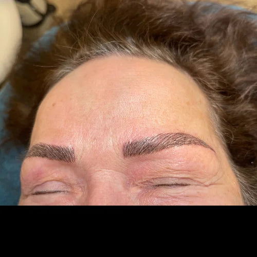 Microblading med PhiBrows